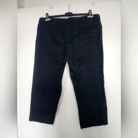 H&M Cropped Black Jeans (Size 36) - Picture 2 of 4